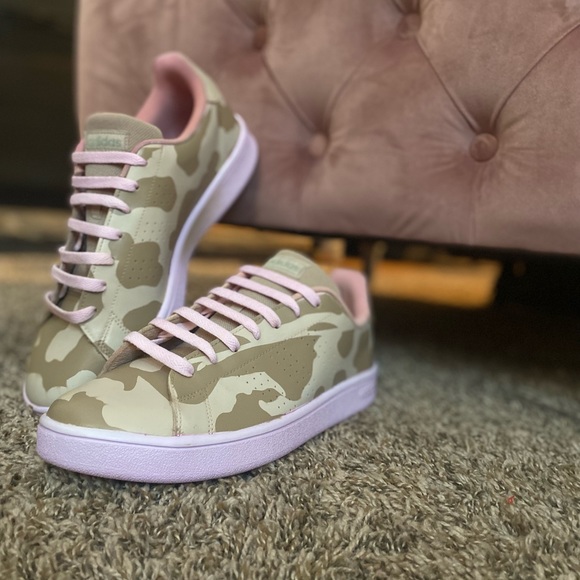 ArcAngels - Picture 3 of 7